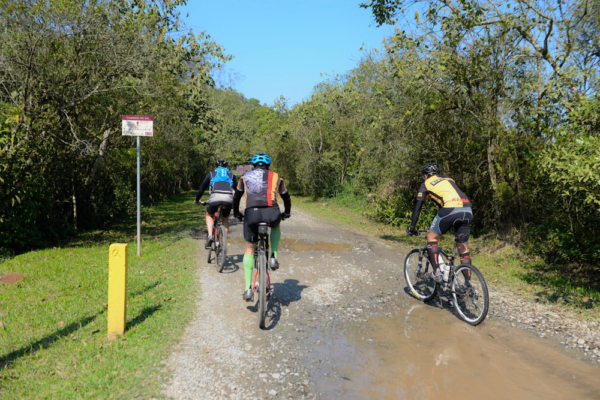 A melhores trilhas de bike próximas a SP